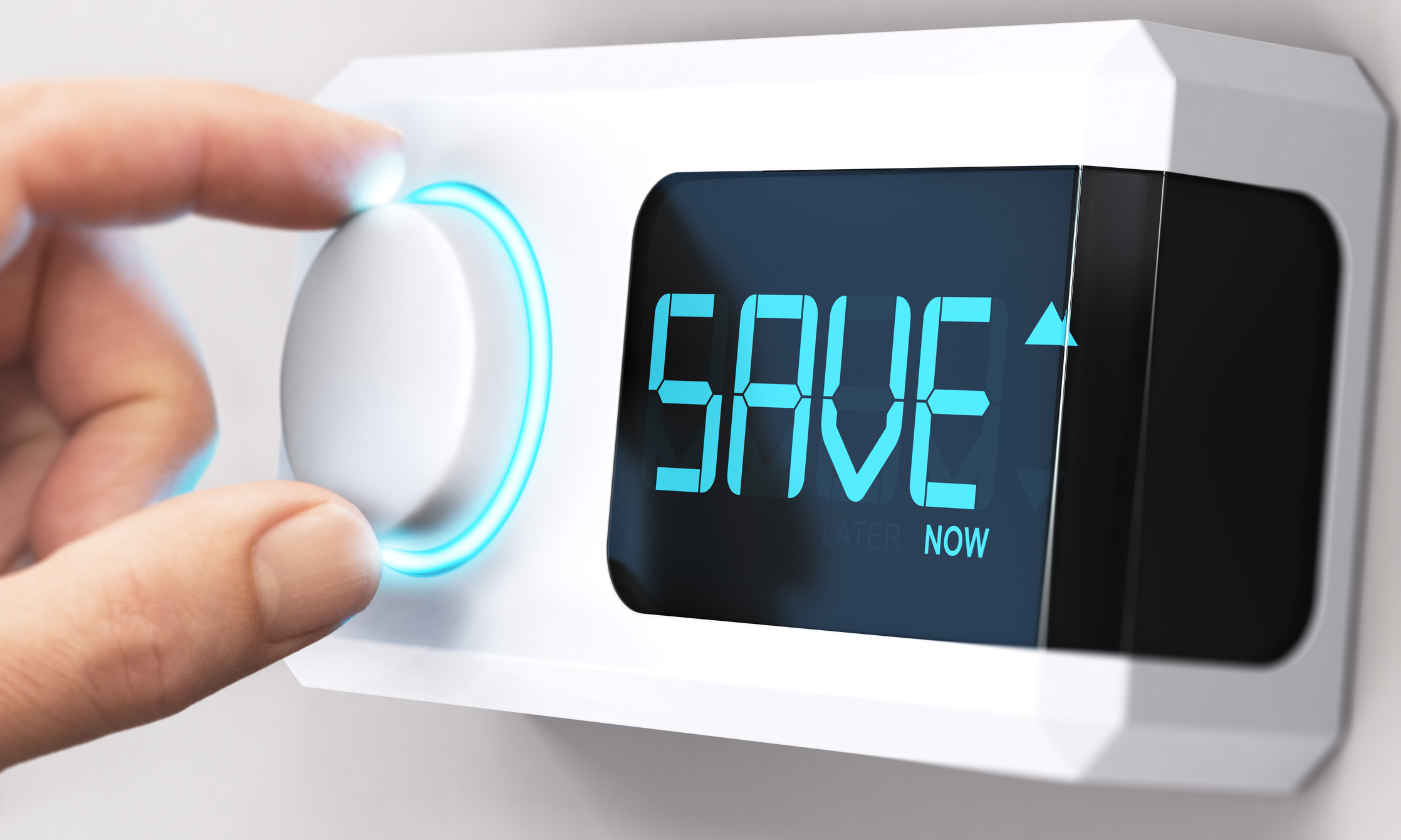 A thermostat that says 'Save now'